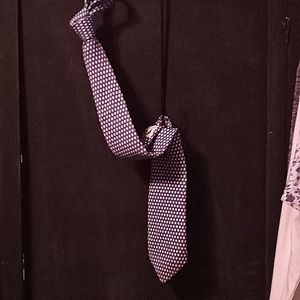 Men's necktie